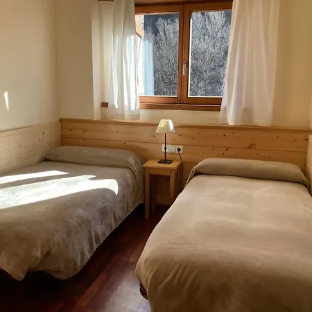 Vall Apartment Rialp